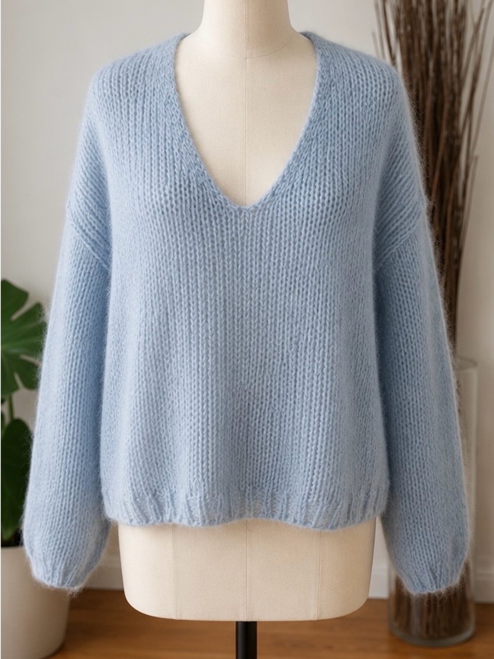 Oversized Light Blue V-Neck feels like Mohair Blend Sweater
